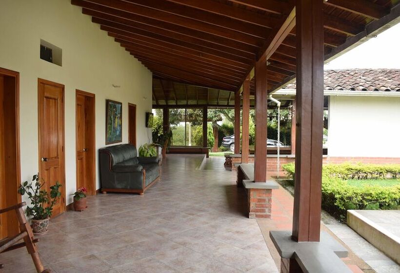 بنسيون Kamal Country House