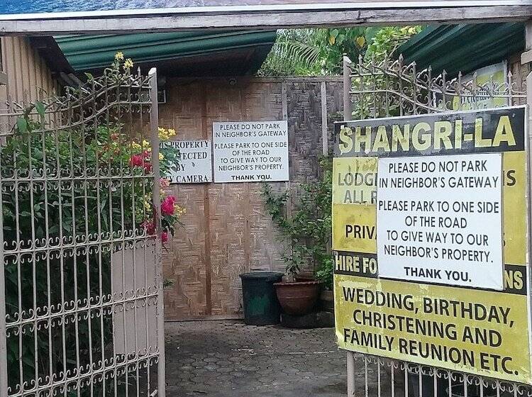Pension Shangri La Resto Bar And Functions