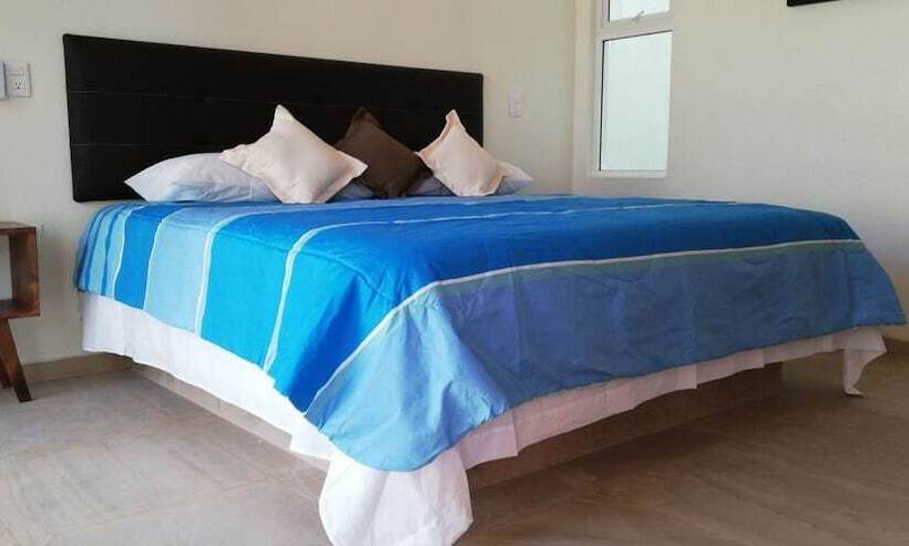 هتل Casa Mantarrayas