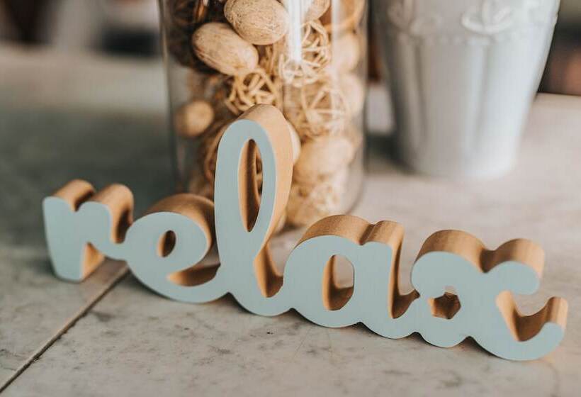 בית מלון כפרי Colentum Resort Murter