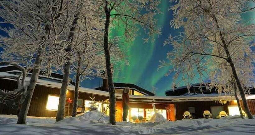 هتل Máttaráhkká Northern Light Lodge