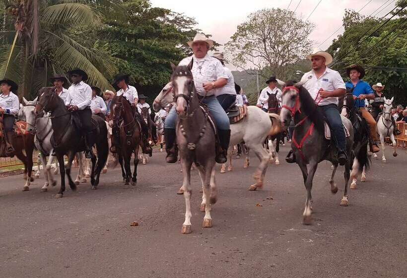 هتل Paraíso Escondido