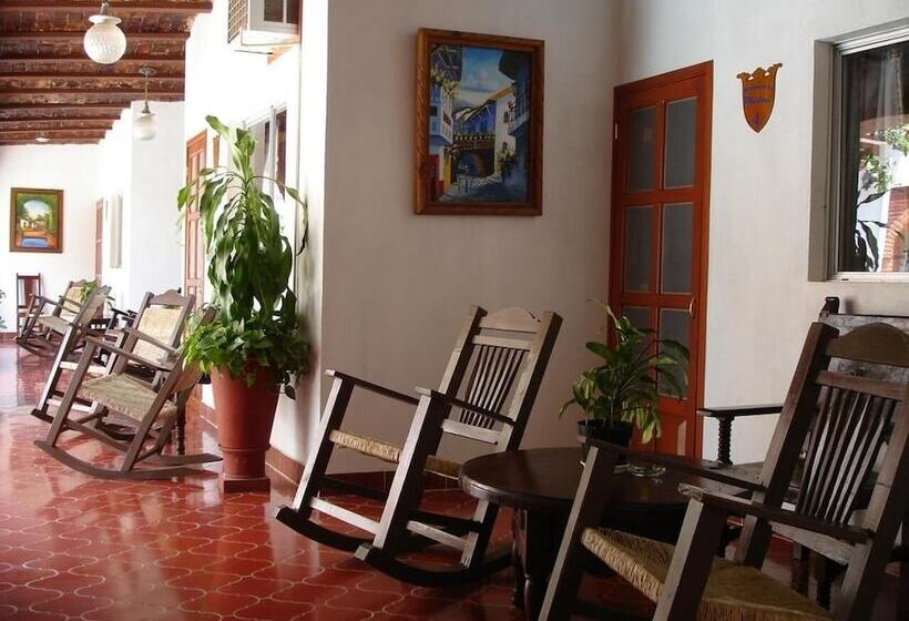 فندق Posada Del Rey