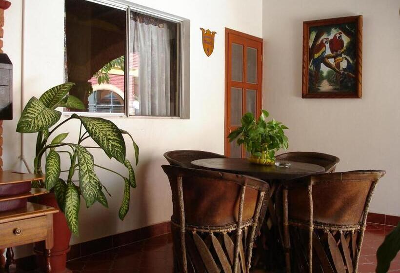 فندق Posada Del Rey