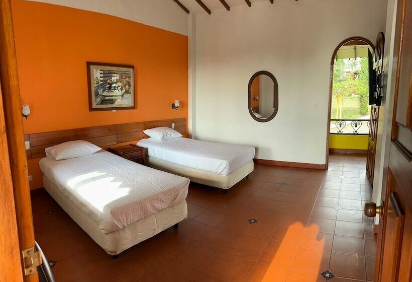 هتل Pueblito Cafetero