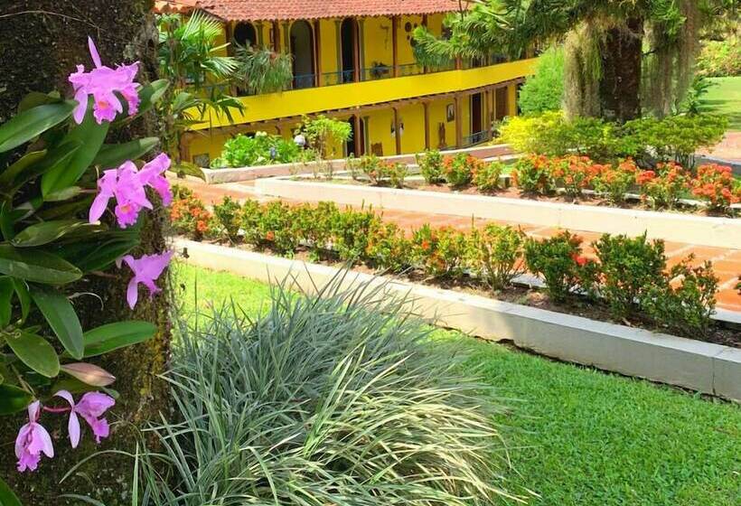 هتل Pueblito Cafetero