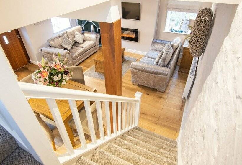 Moelfre Cottage