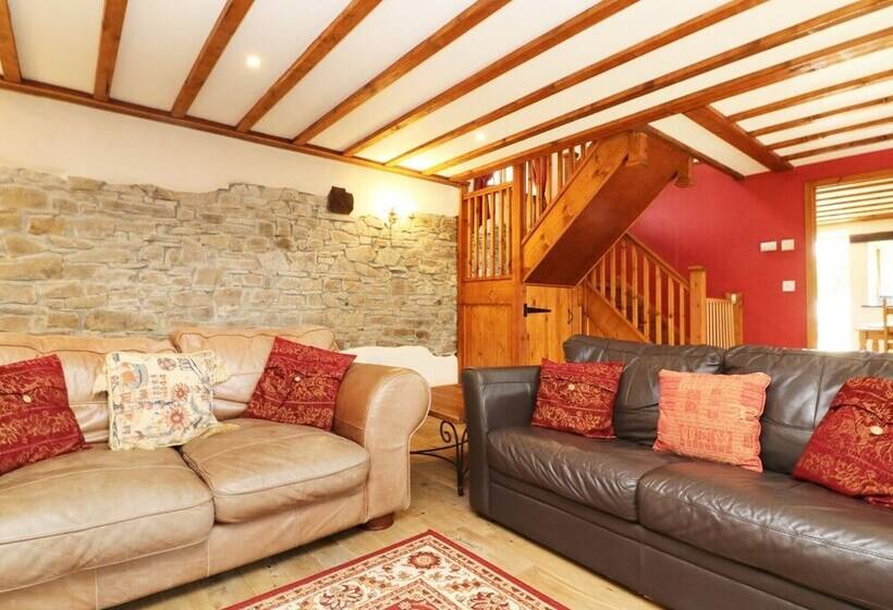 Post House