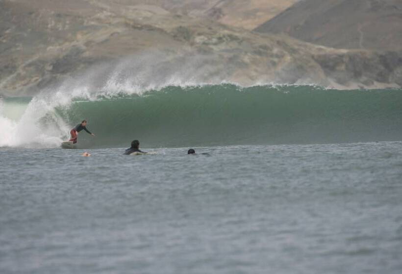 هاستل My Surf Camp Peru