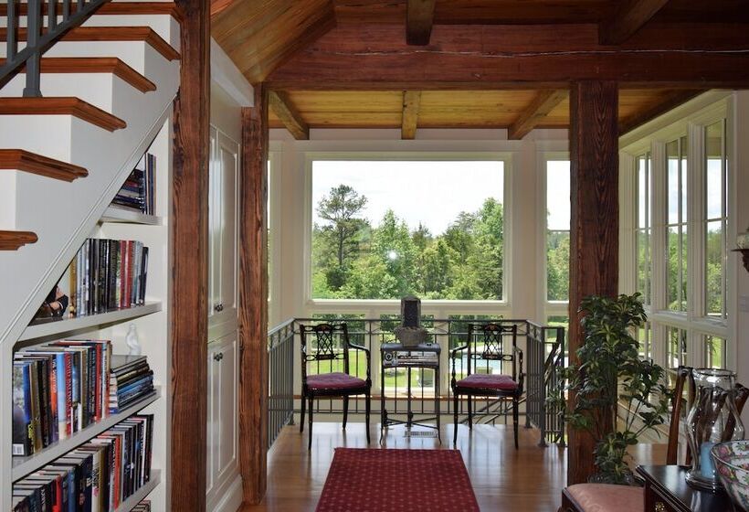 تختخواب و صبحانه Cedar Spring Inn & Spa