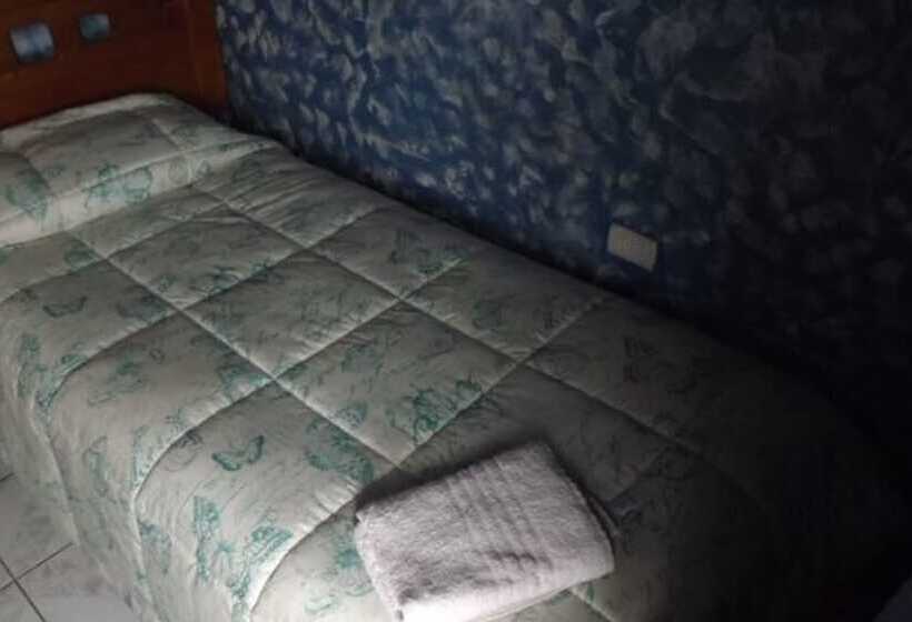 تختخواب و صبحانه Hospedaje Entre Rokas