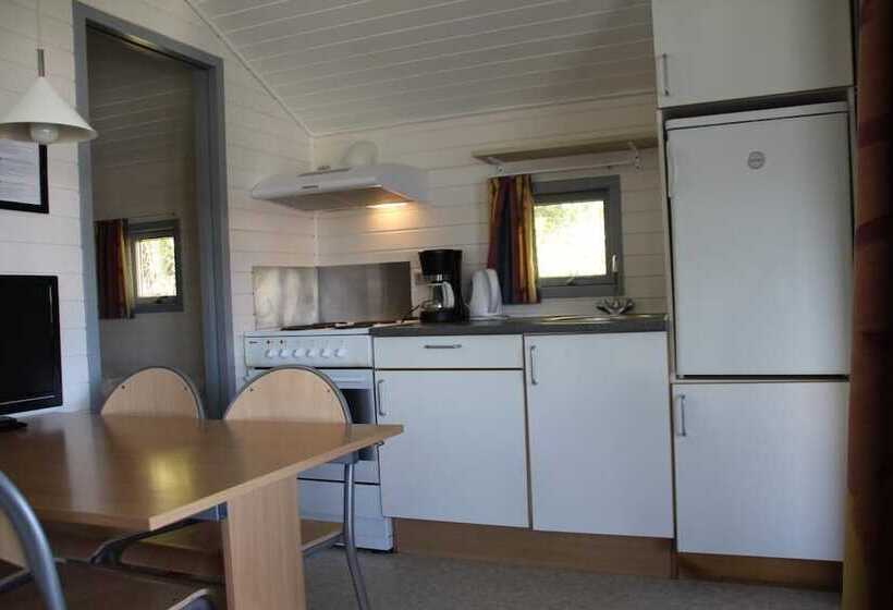 בית מלון כפרי First Camp Holbæk Fjord