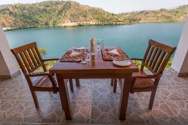 هتل Kivu Lodge