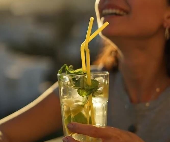 هتل Limon Inn