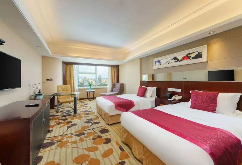 هتل Oasis Grand