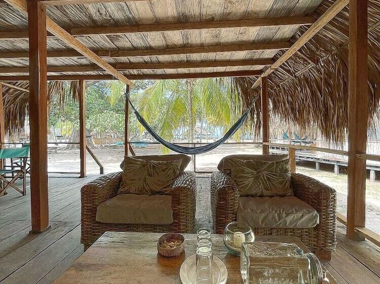 هتل Reserva Natural El Matuy