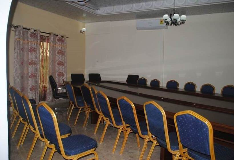 Lilyval Hotel Limited