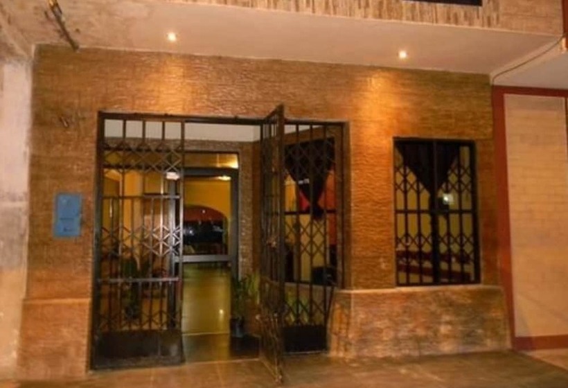 بنسيون Amazon Dream Hostel