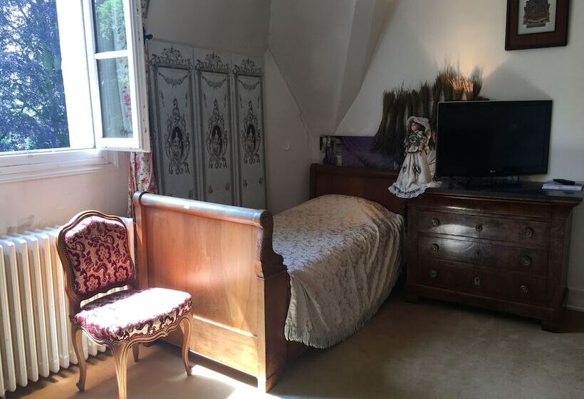 Пансион Domaine Château De Bourville