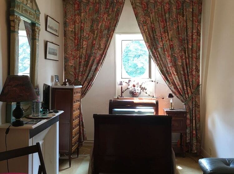 Пансион Domaine Château De Bourville