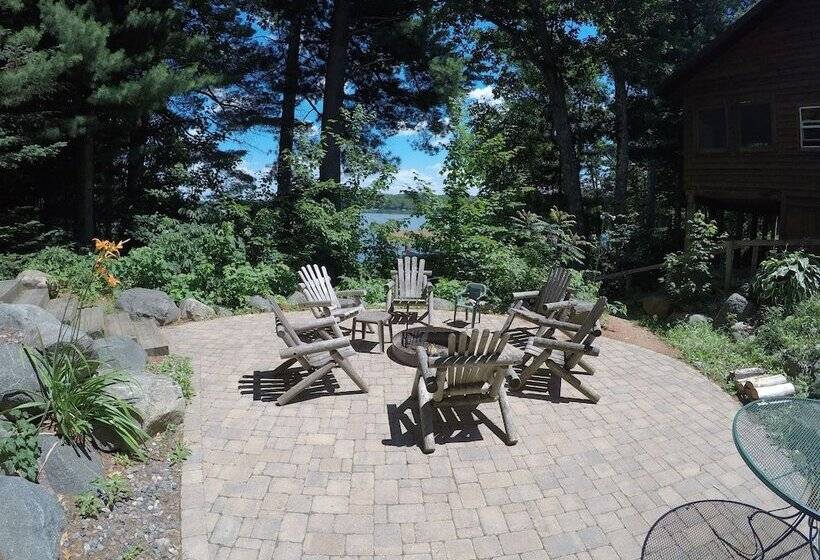 Timber Bay Resort