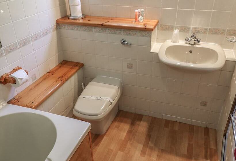 Waterhead Apartment F