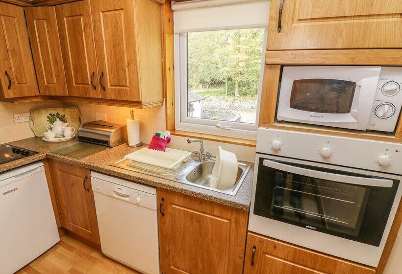Waterhead Apartment F