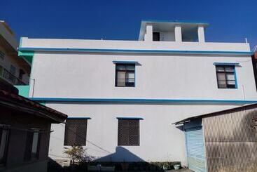 تختخواب و صبحانه Da Peng Bay Homestay