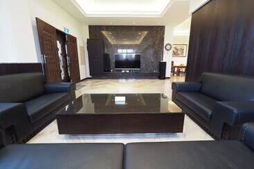 تختخواب و صبحانه Green Island Guest House