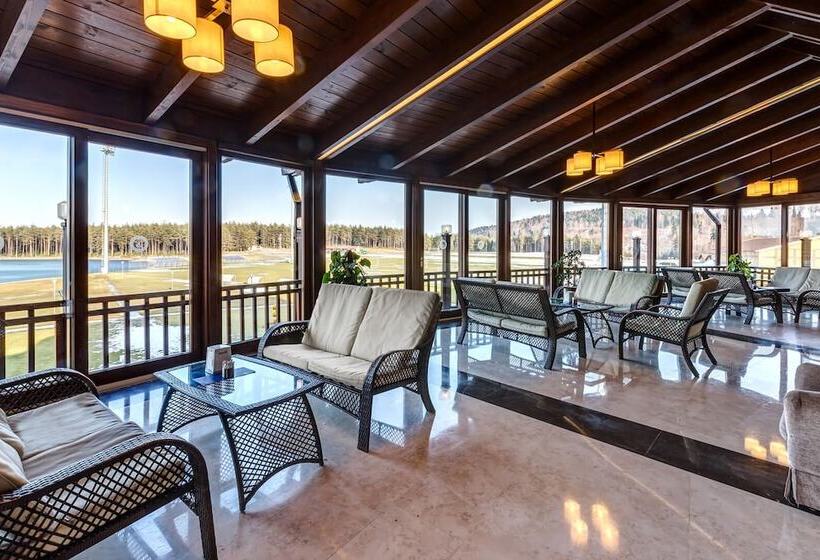 בית מלון כפרי Fenerbahce Topuk Yaylasi Resort & Sport Topuk Yaylası