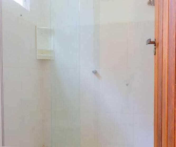 هتل Pariri Suites