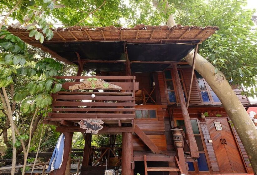 هتل P&p Coffee & Resort Maesariang