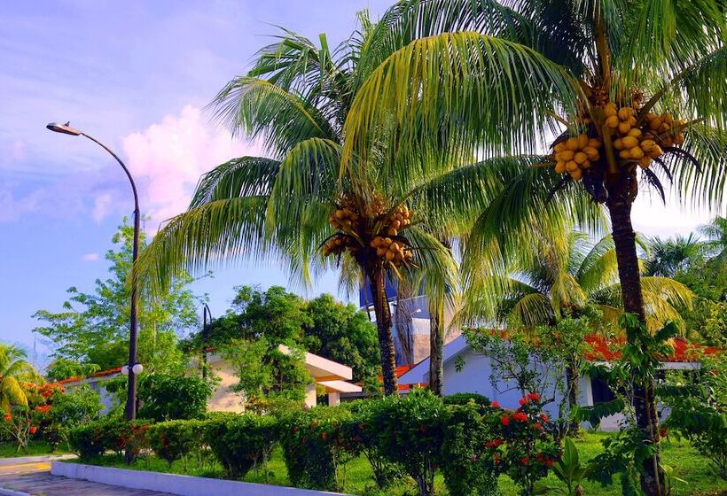 هتل Sol Del Oriente