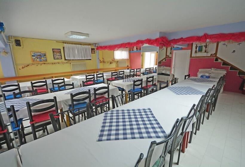 בית מלון כפרי Star Beach Resort