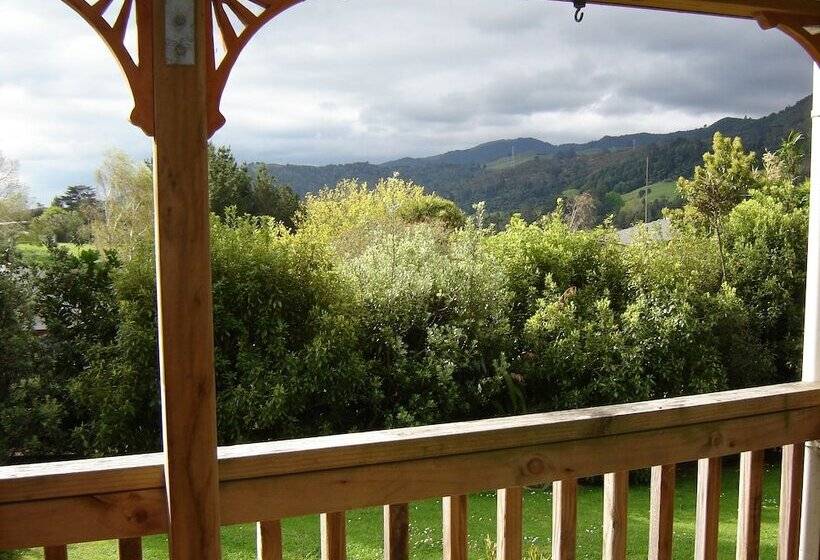 Karangahake Gold  N Views Cottage
