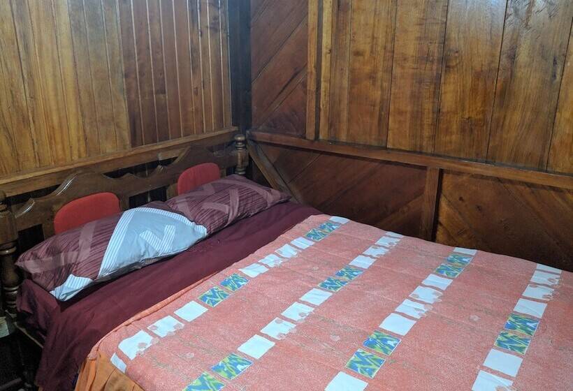 La Tranquilidad Hostel