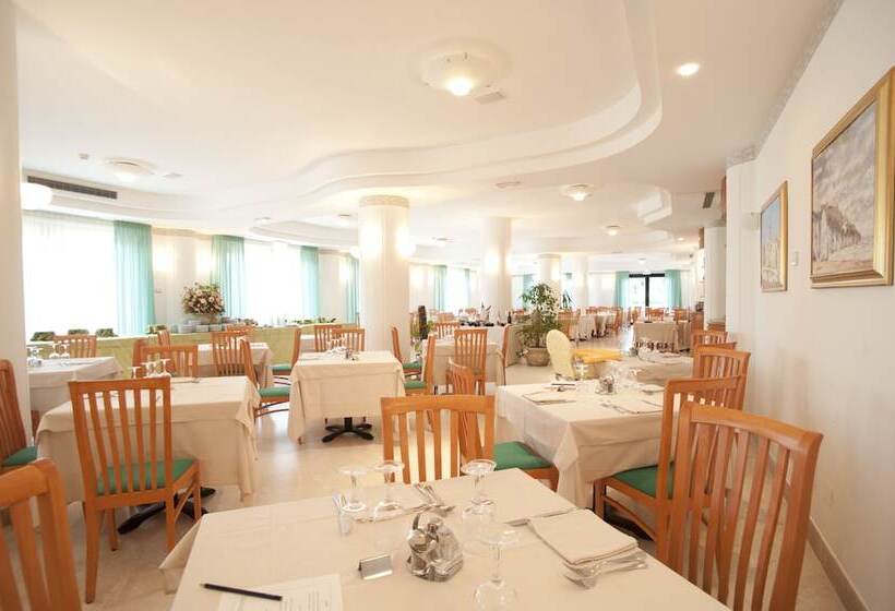 Oasiclub Hotel   Appartamenti