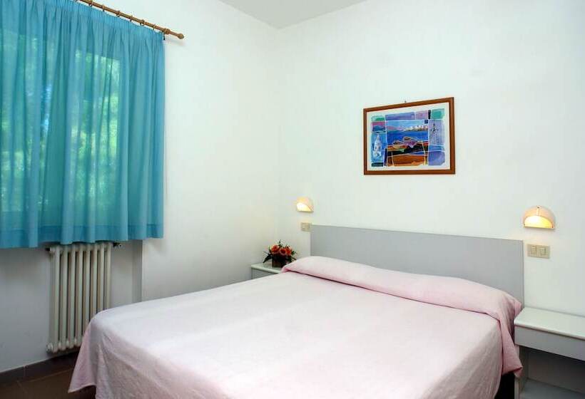 Oasiclub Hotel   Appartamenti