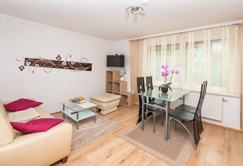 ペンション Zimmer Ferienwohnung Yassi