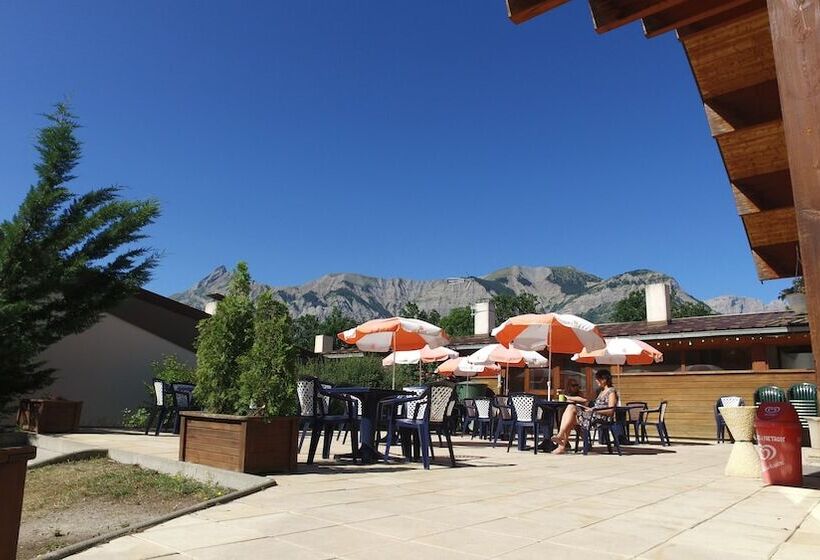 リゾートホテル Vvf Les Ecrins Champsaur, Saint Bonnet En Champsaur