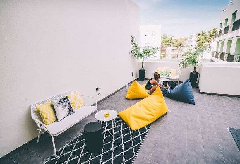 Amistat Island Hostel Ibiza   Albergue Juvenil
