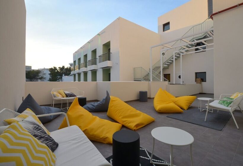 Amistat Island Hostel Ibiza   Albergue Juvenil