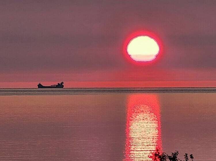 فندق على الطريق The Birchy, Adventure Lodging By Base Hospitality Group