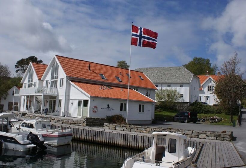 هتل Fjordbris