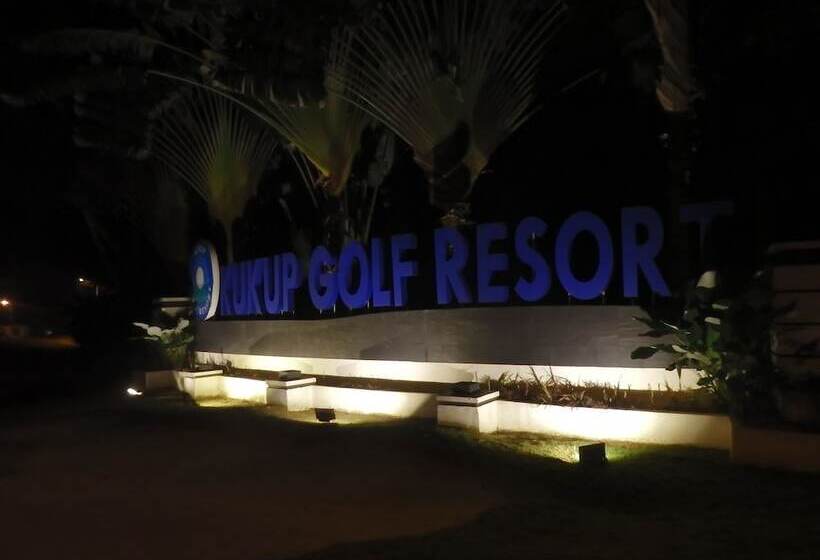 هتل Kukup Golf Resort