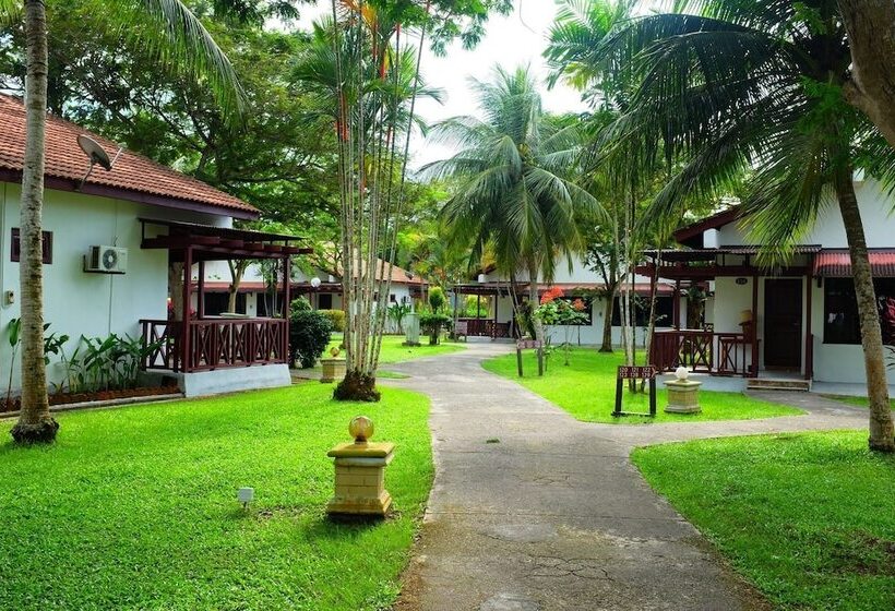 هتل Kukup Golf Resort