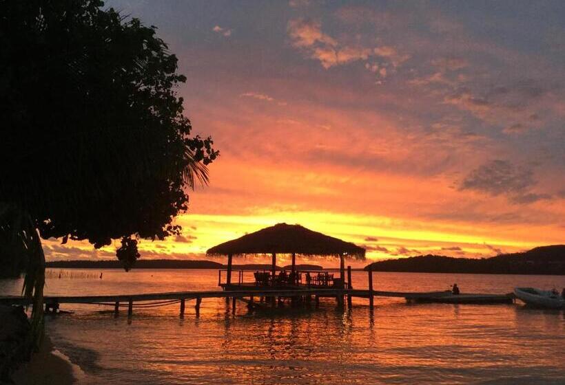 هتل Tongan Beach Resort