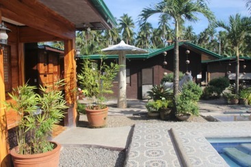 هتل Villa Del Rosario Resort