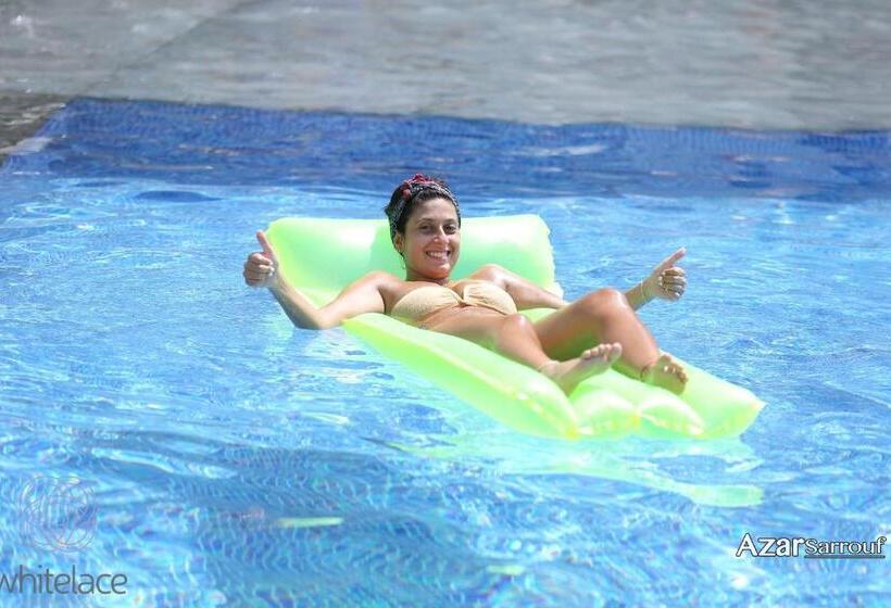 Whitelace Resort
