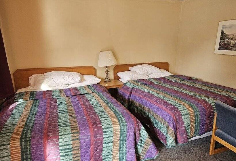 Wingham Motel